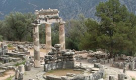 Delphi_Greece_Tholos_Athina_Pronea